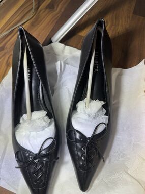 Lumuta Black Pointed Toe Lace Up Kitten Heels Black